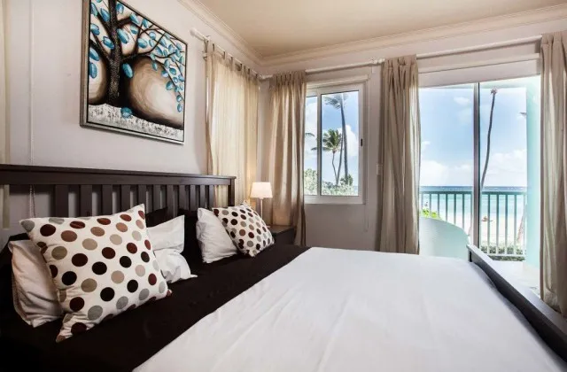 Playa Turquesa Ocean Club apartment luxe room